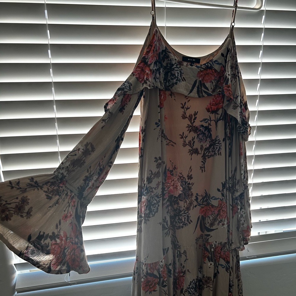 Miss me off the shoulder long sleeve dress